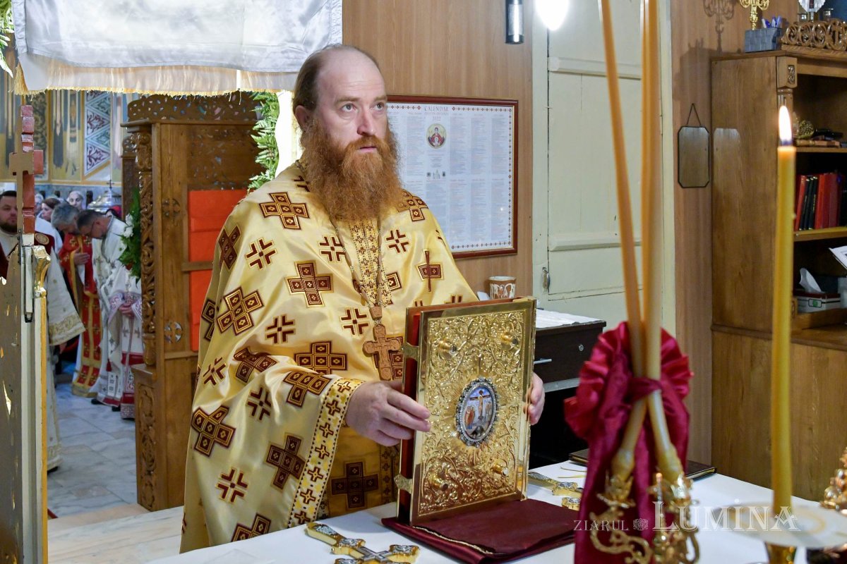 Prinos adus Tămăduitorului Pantelimon în orașul său din Ilfov 221684