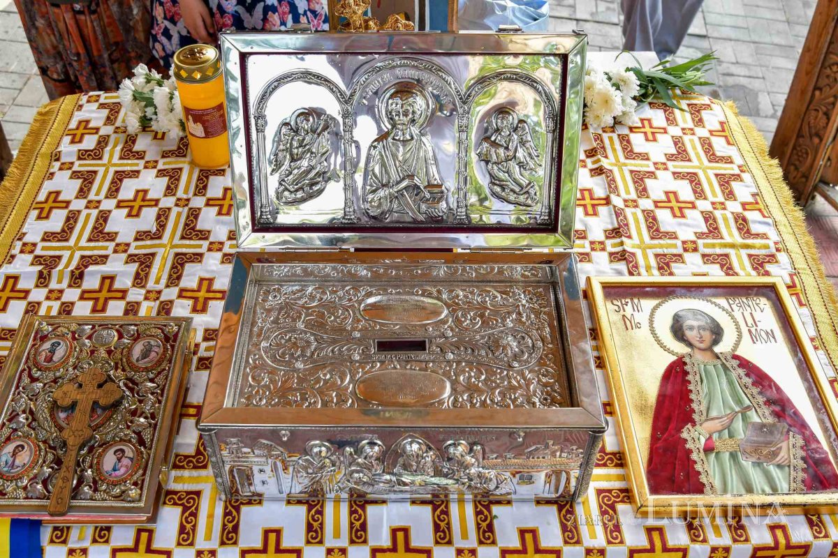 Prinos adus Tămăduitorului Pantelimon în orașul său din Ilfov 221697