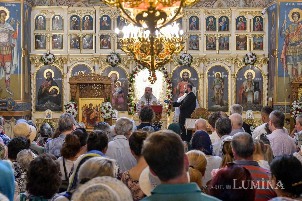 Prinos adus Tămăduitorului Pantelimon în orașul său din Ilfov 221699