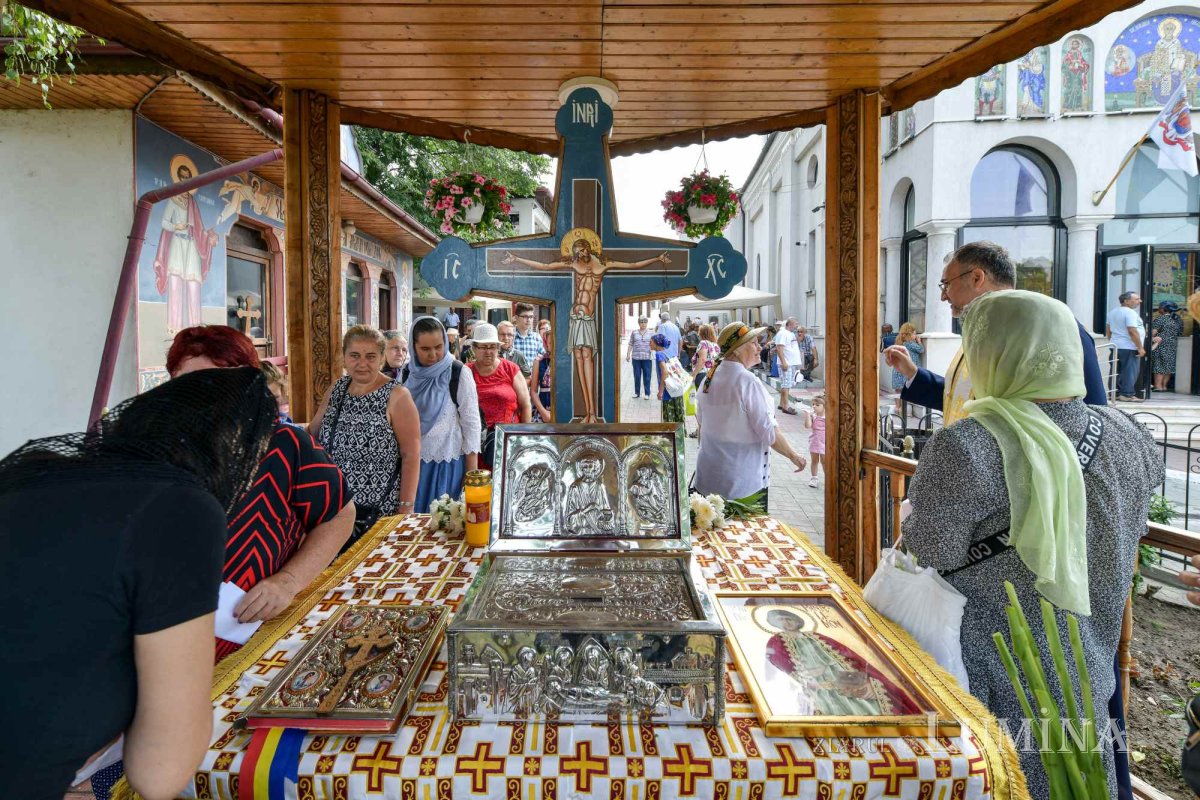 Prinos adus Tămăduitorului Pantelimon în orașul său din Ilfov 221704