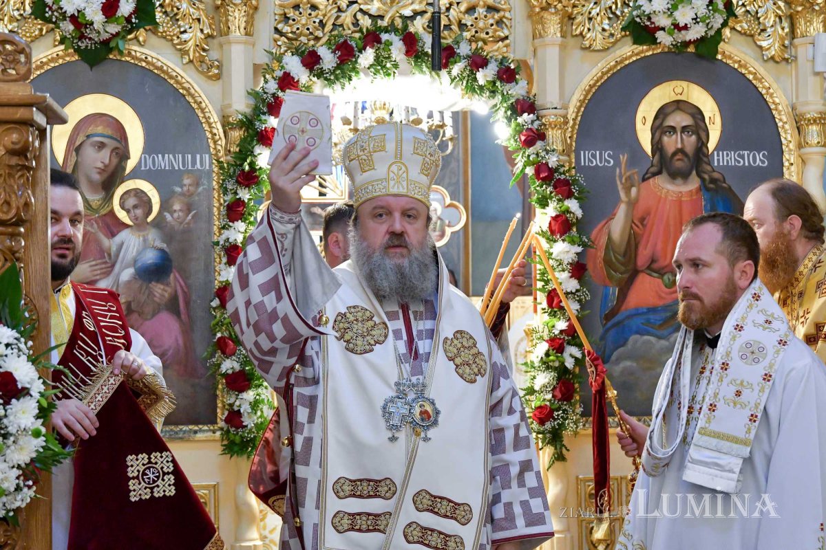 Prinos adus Tămăduitorului Pantelimon în orașul său din Ilfov 221707