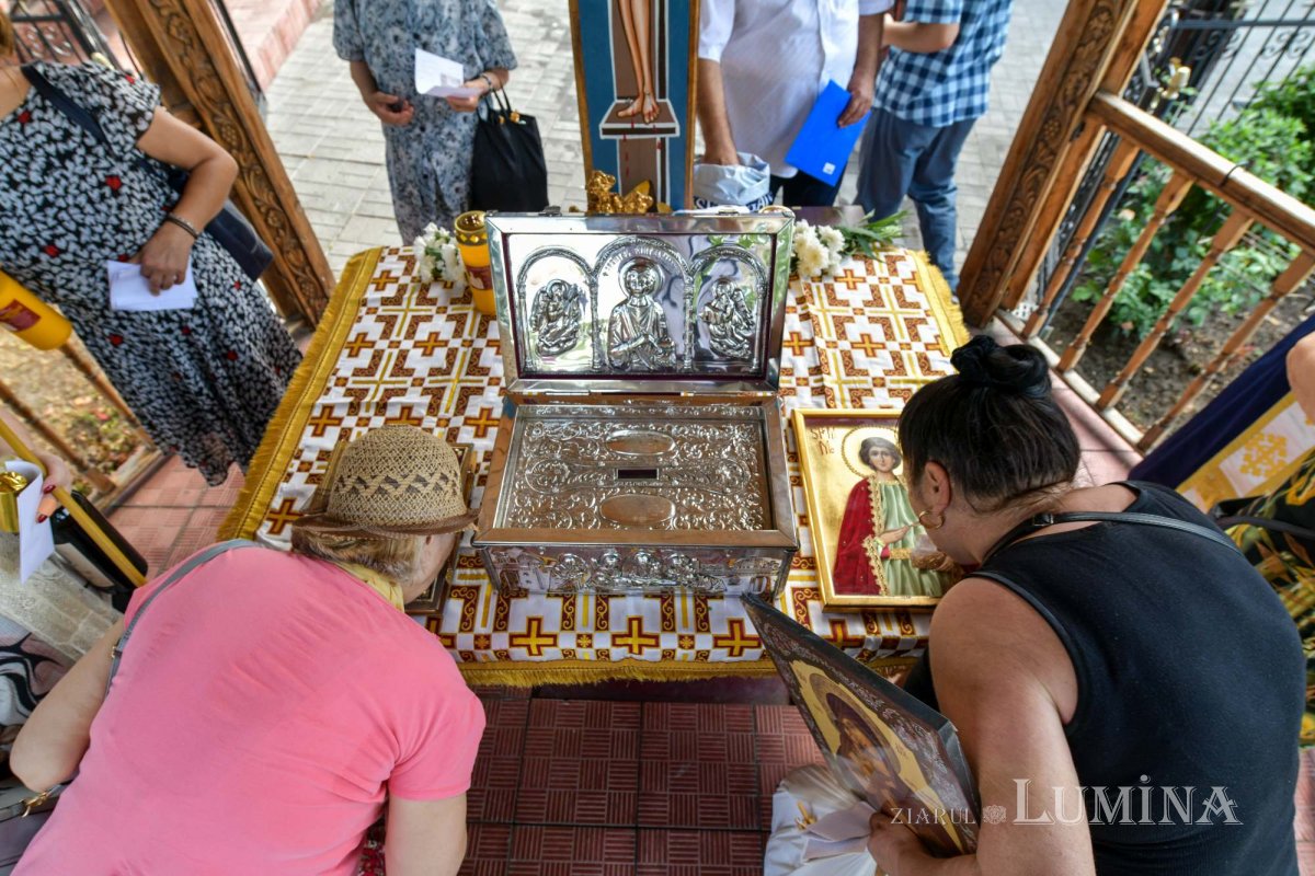 Prinos adus Tămăduitorului Pantelimon în orașul său din Ilfov 221708
