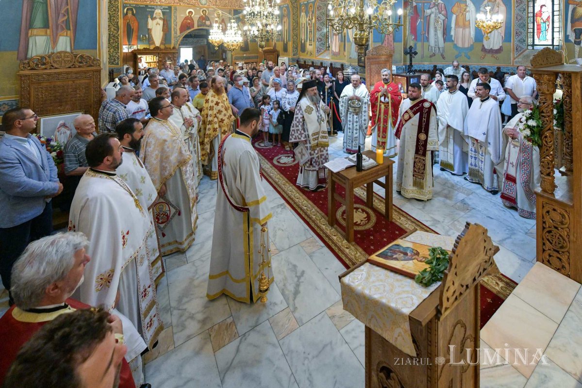 Prinos adus Tămăduitorului Pantelimon în orașul său din Ilfov 221712