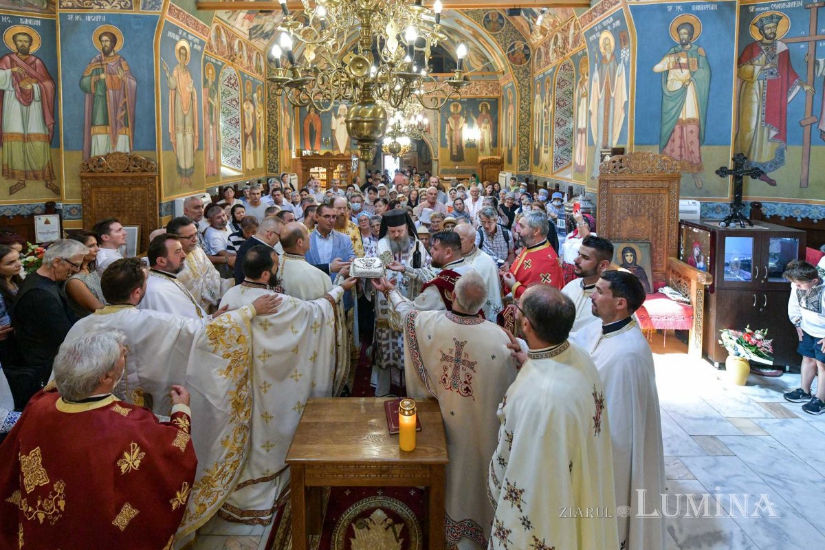 Prinos adus Tămăduitorului Pantelimon în orașul său din Ilfov 221714