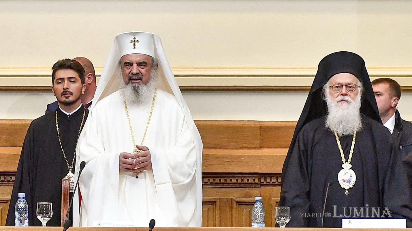 Scrisoare de felicitare către Întâistătătorul Bisericii Ortodoxe a Albaniei 222233