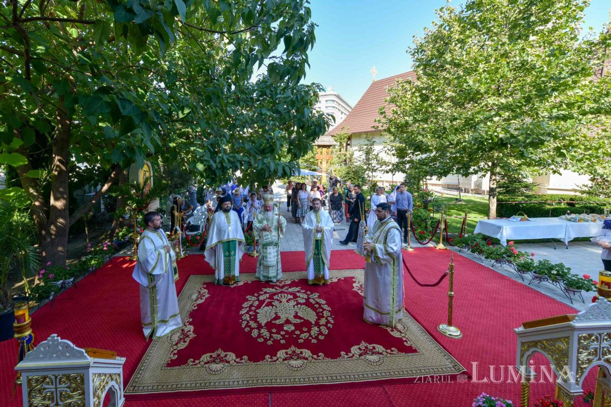 Prinos adus „Românului Sfânt din Țara Sfântă” în Capitală 222522
