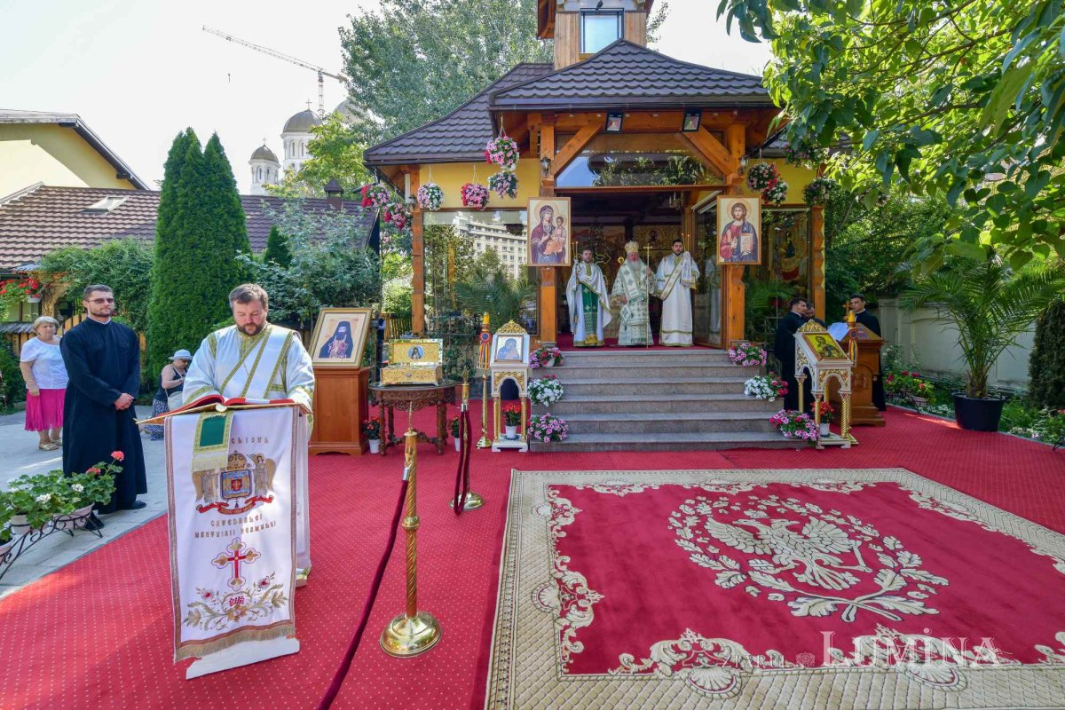 Prinos adus „Românului Sfânt din Țara Sfântă” în Capitală 222541