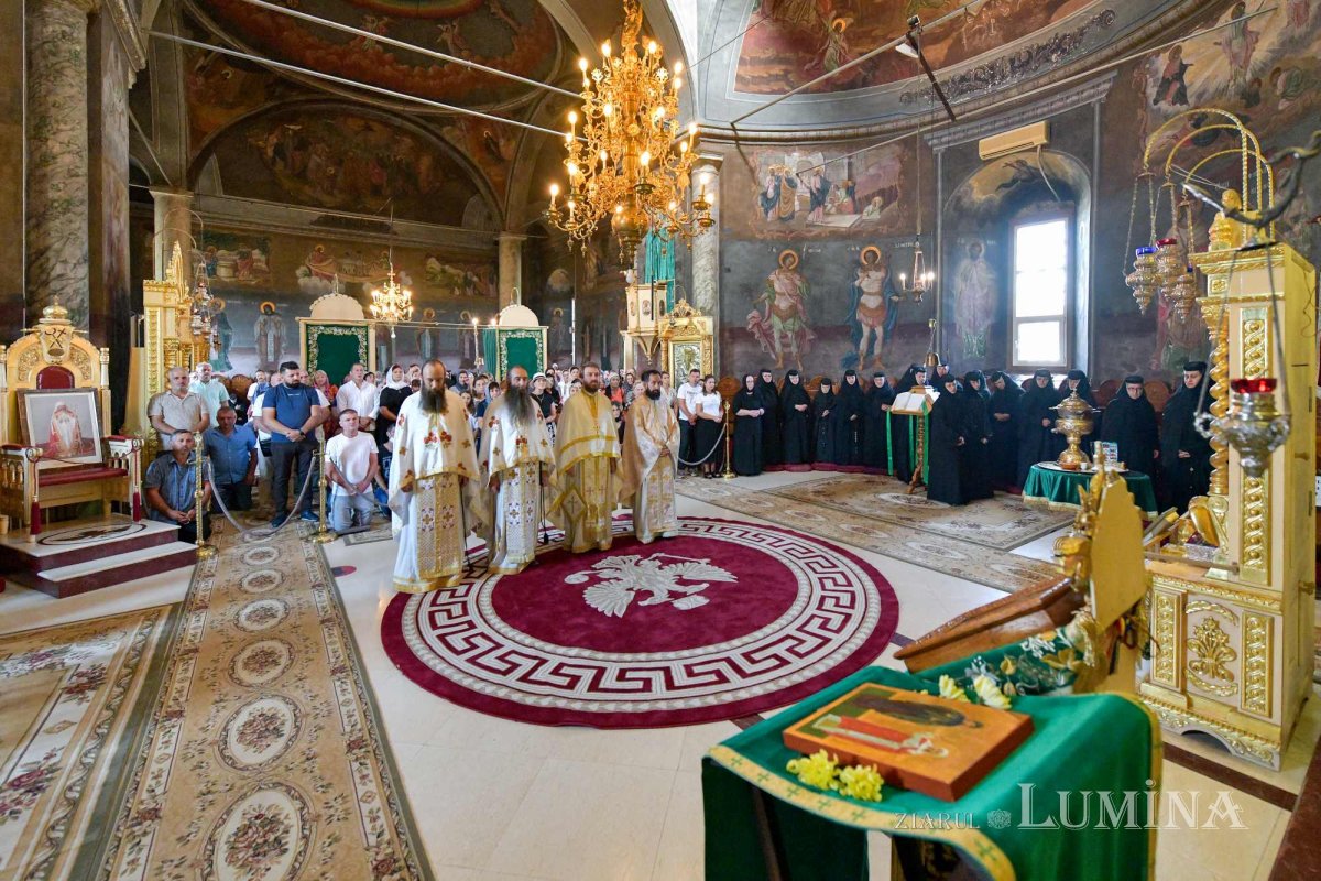 „Prin binecuvântare, darurile devin bucurie pentru mulți” 222756