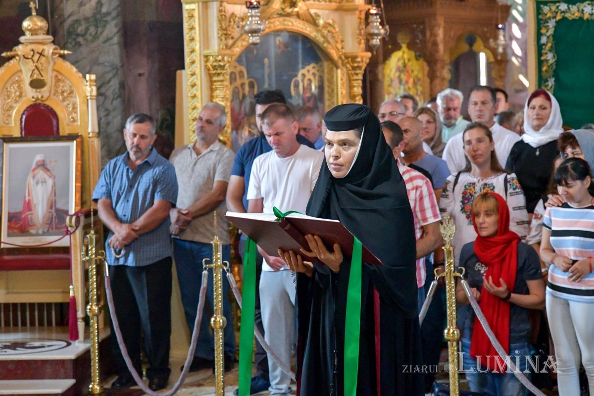 „Prin binecuvântare, darurile devin bucurie pentru mulți” 222761