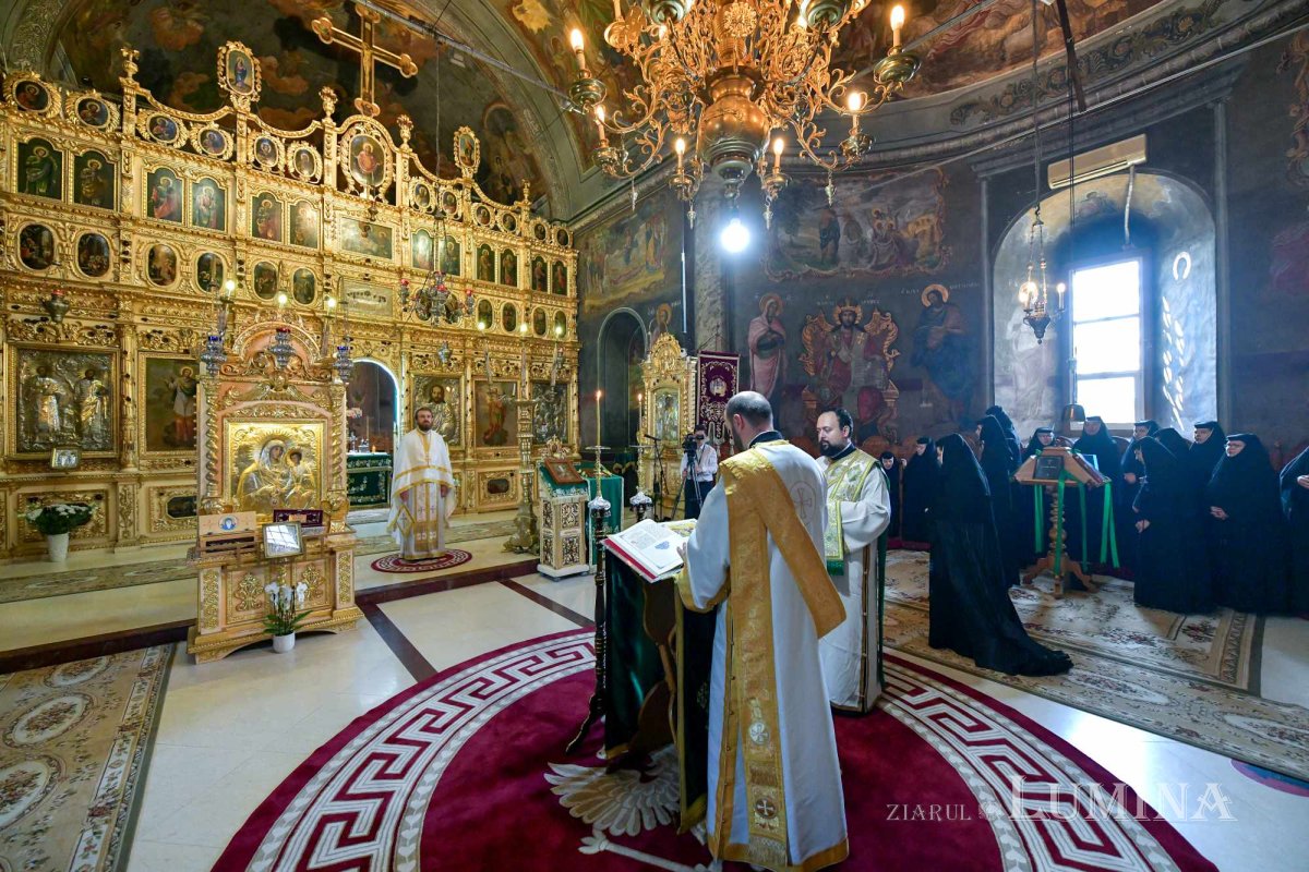 „Prin binecuvântare, darurile devin bucurie pentru mulți” 222767