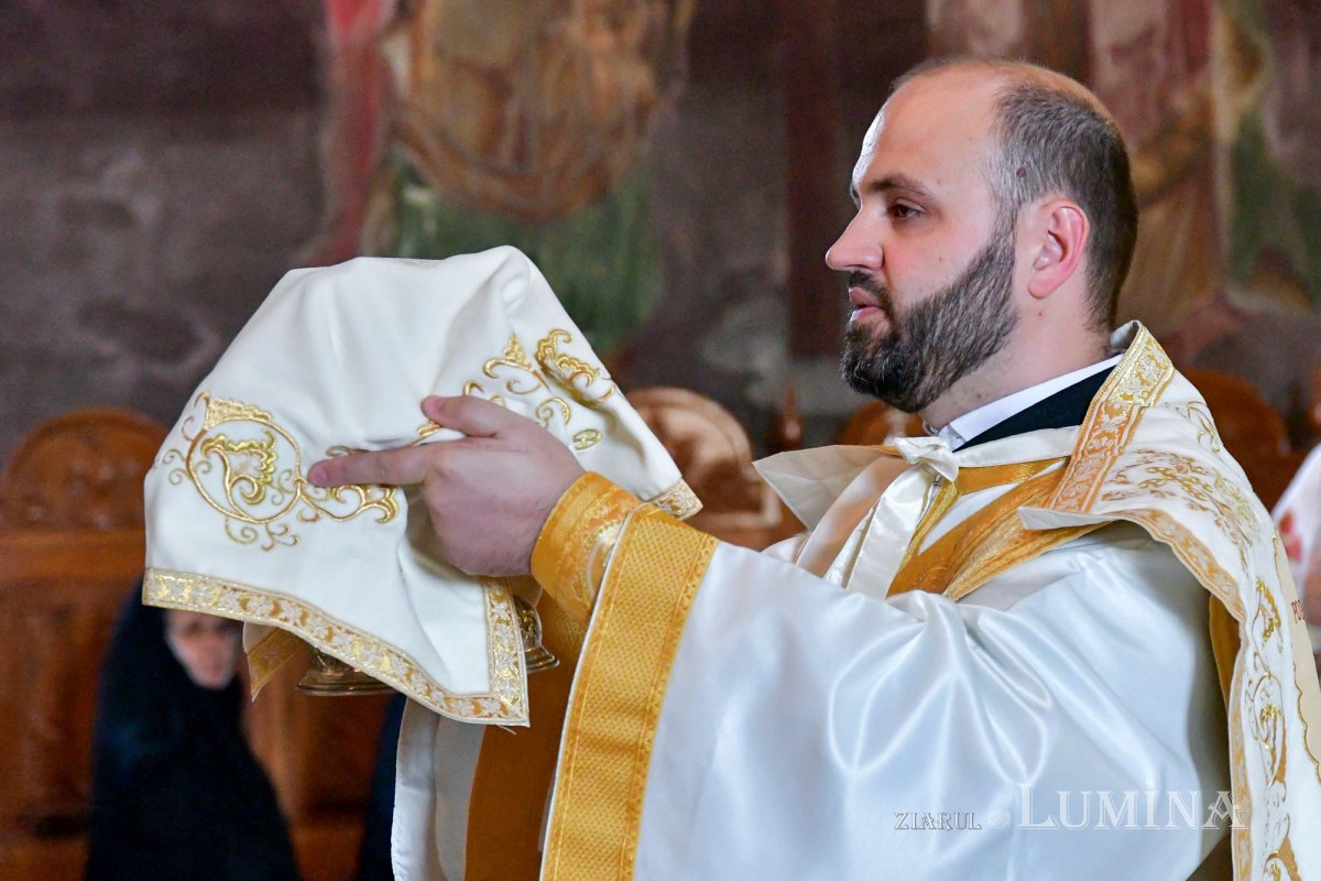 „Prin binecuvântare, darurile devin bucurie pentru mulți” 222770