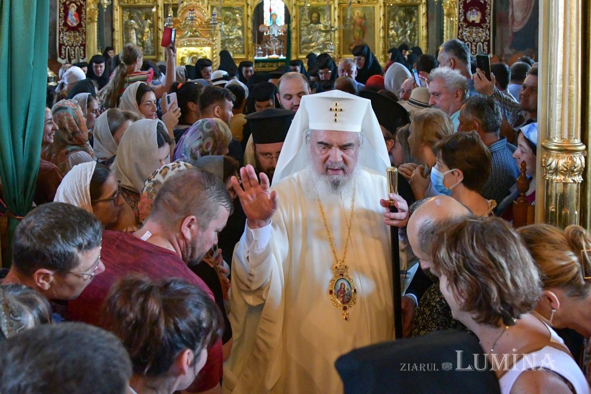 „Prin binecuvântare, darurile devin bucurie pentru mulți” 222791