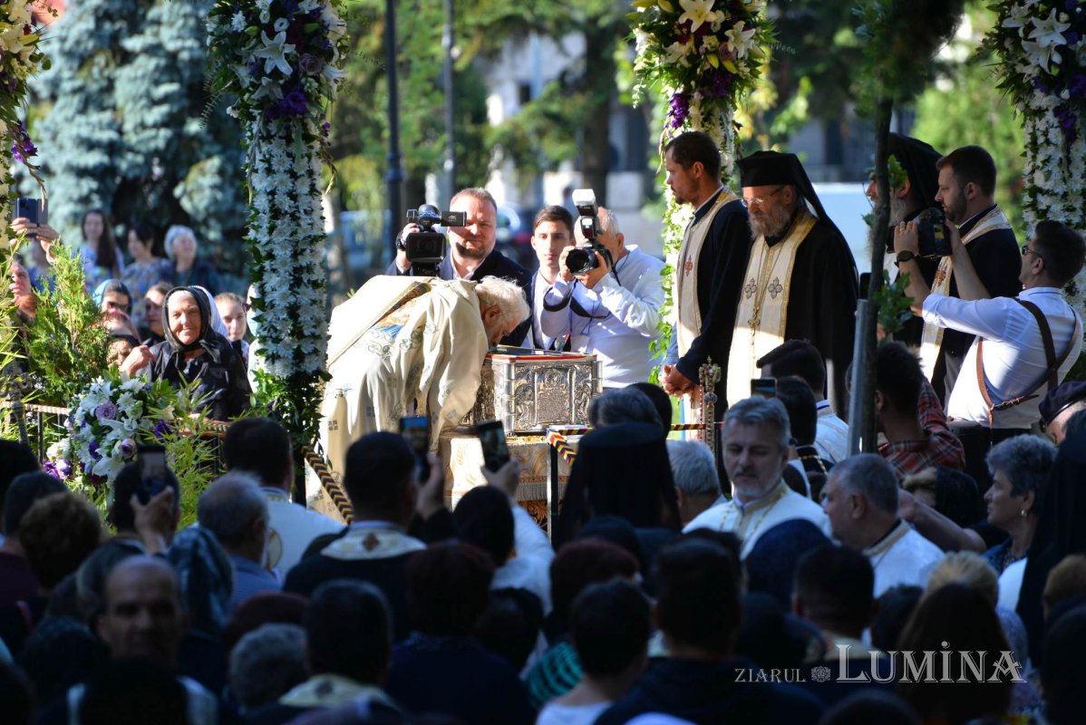 Sărbătoare și comuniune a tinerilor misionari în cetatea Târgoviștei 223223