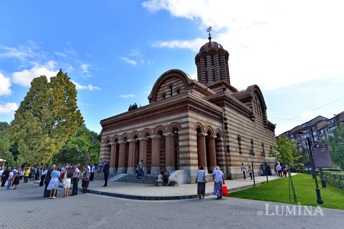 Sărbătoare și comuniune a tinerilor misionari în cetatea Târgoviștei 223253