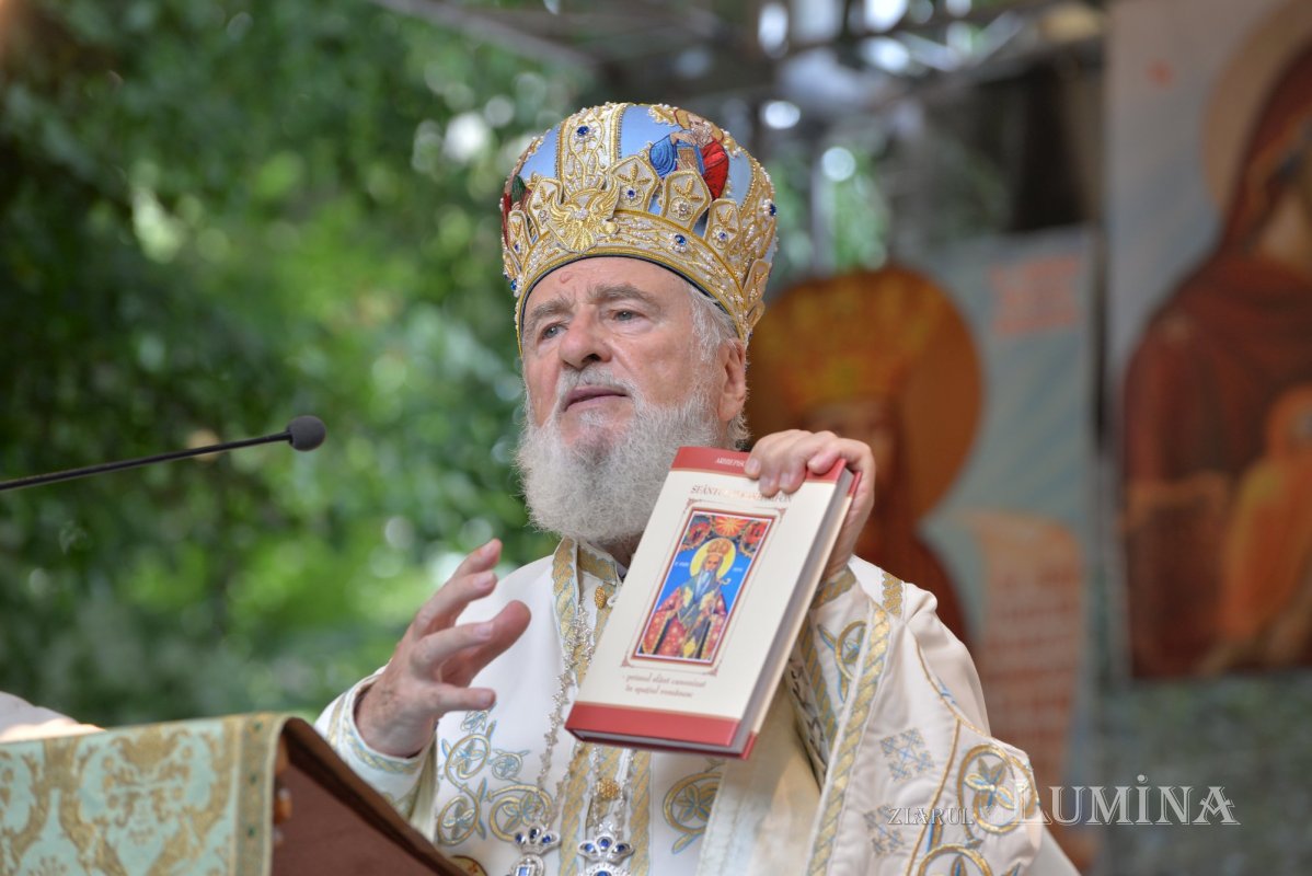 Sărbătoare și comuniune a tinerilor misionari în cetatea Târgoviștei 223257