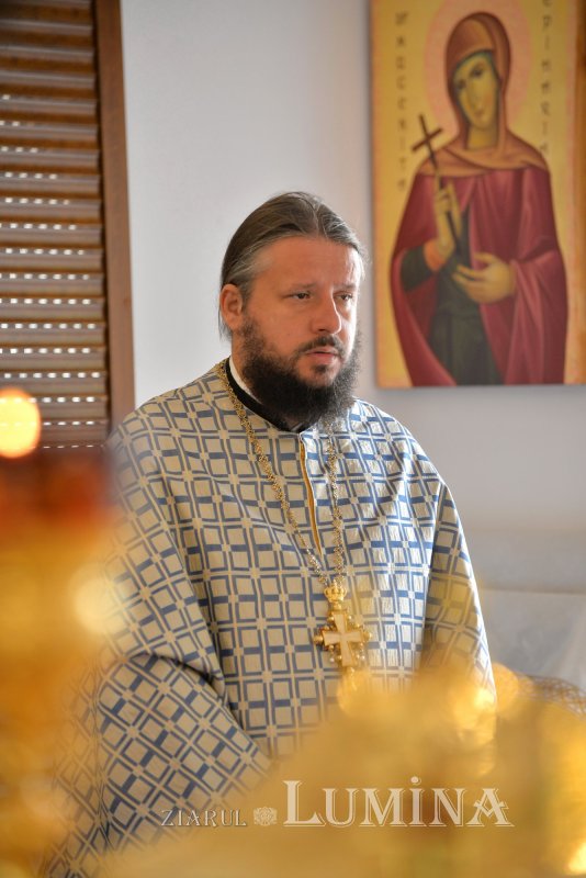 Biserica mare a Mănăstirii Ghighiu a fost resfințită 223440