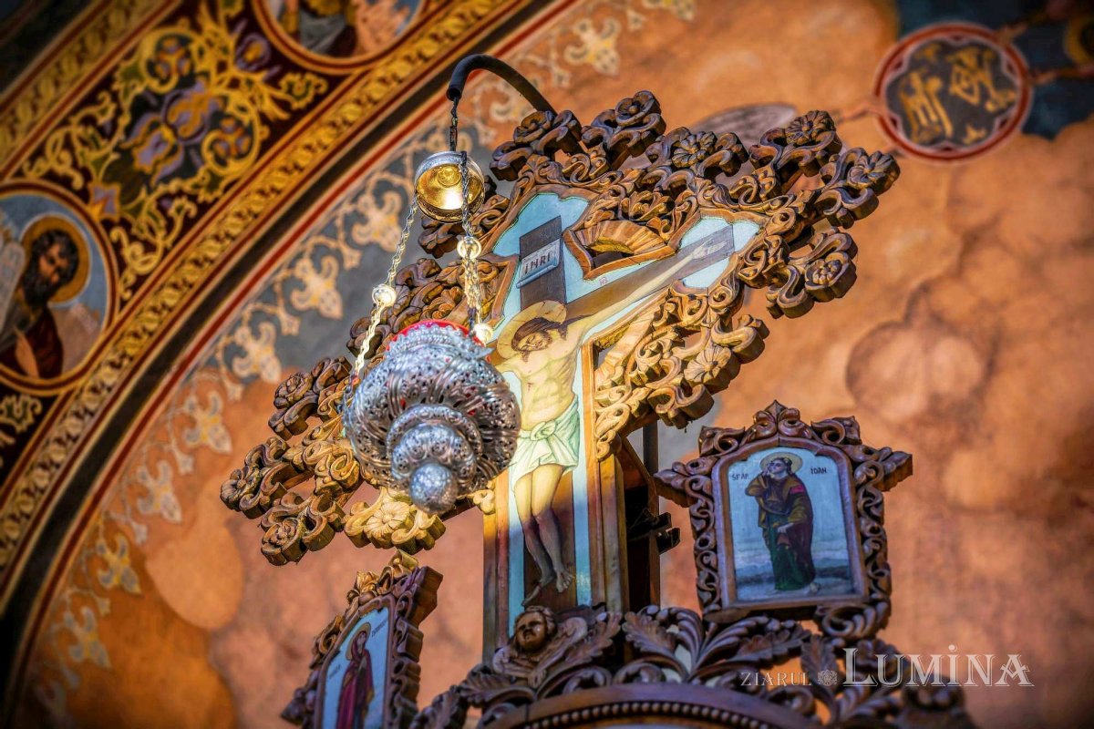 Fotografii artistice ale Publicațiilor Lumina 223854