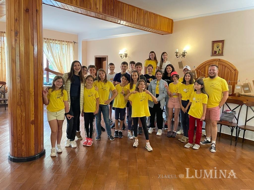 Ateliere de teatru şi activităţi cu tinerii la Moieciu de Sus, judeţul Braşov 224009