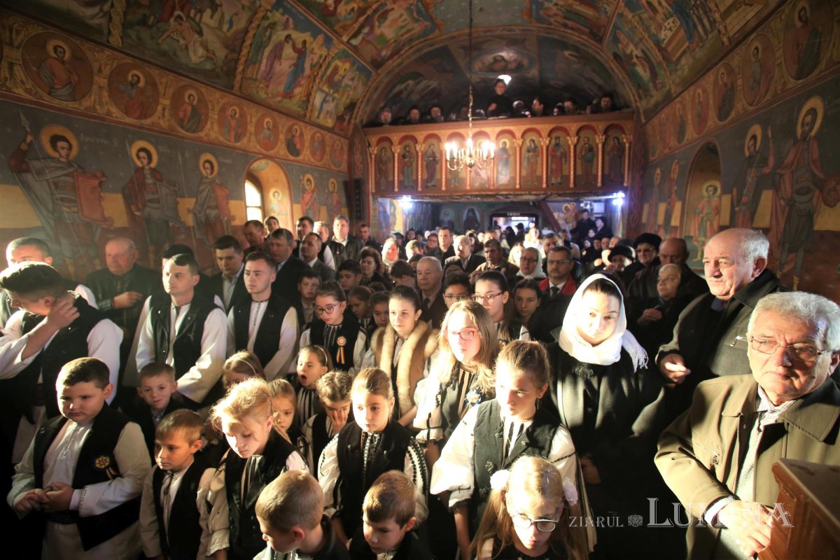 Biserica veche din Gura Râului, peste opt secole de istorie şi spiritualitate 224171