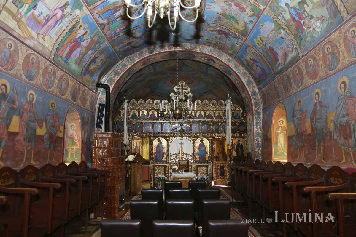 Biserica veche din Gura Râului, peste opt secole de istorie şi spiritualitate 224173