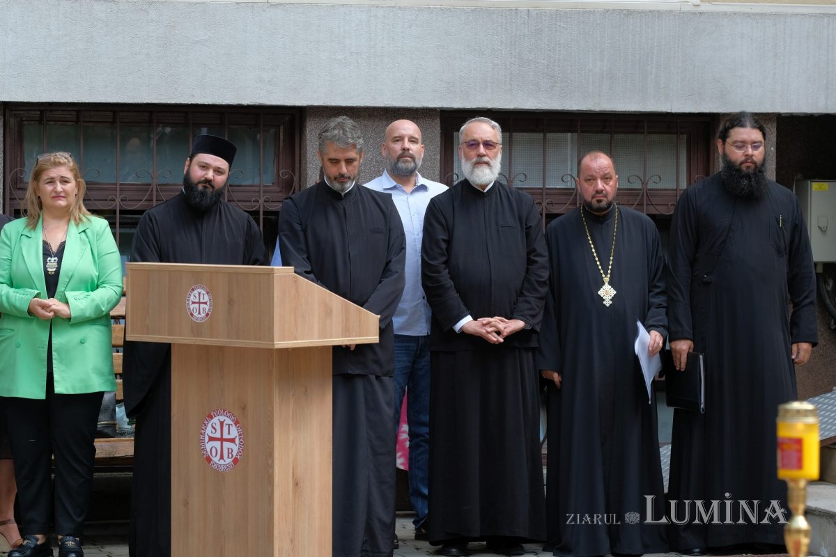 Rugăciune la început de an şcolar pentru elevii Seminarului Teologic din Capitală 225173