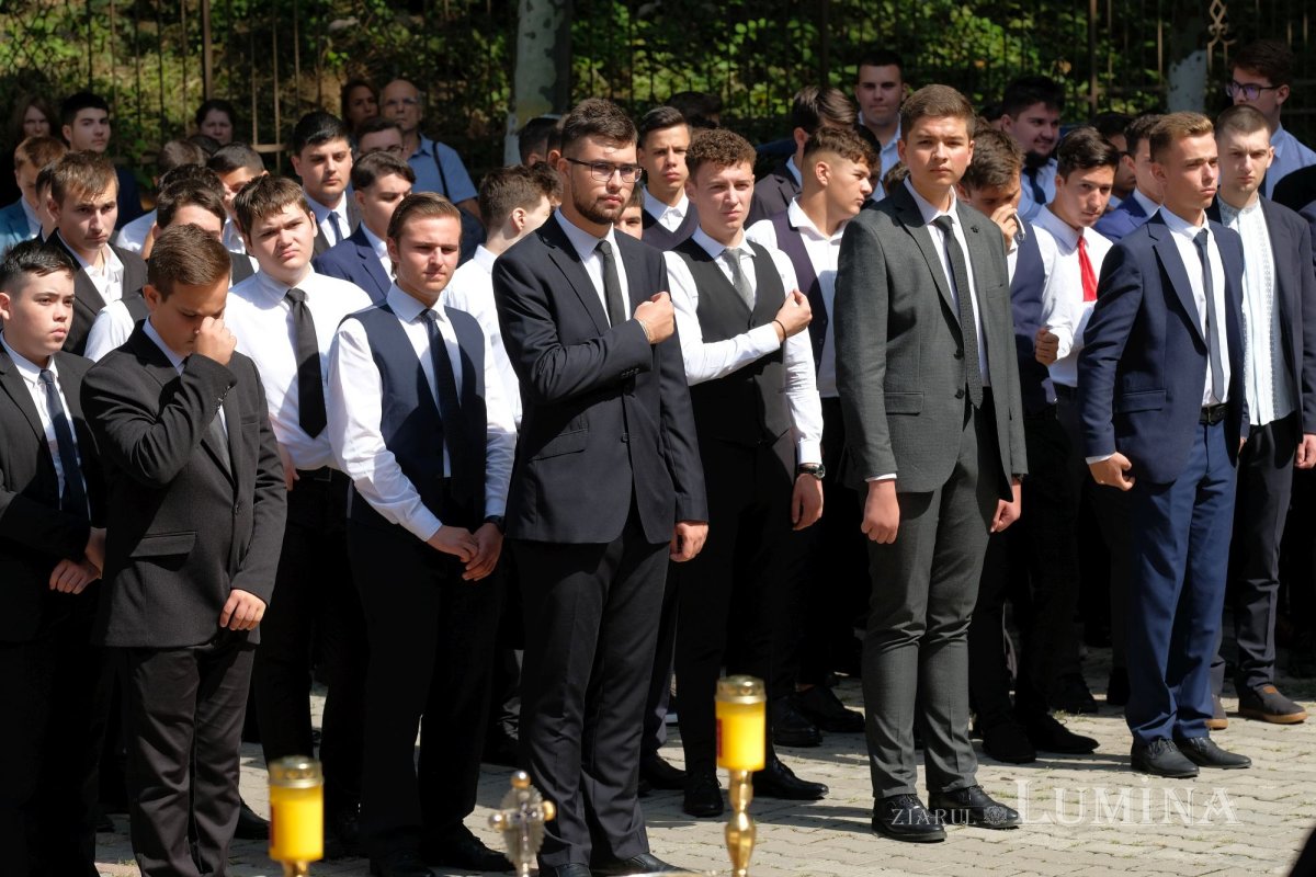 Rugăciune la început de an şcolar pentru elevii Seminarului Teologic din Capitală 225177
