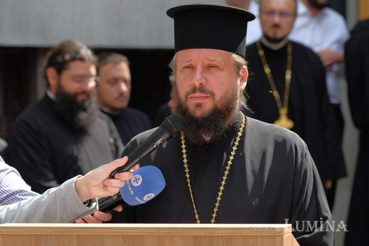 Rugăciune la început de an şcolar pentru elevii Seminarului Teologic din Capitală 225182