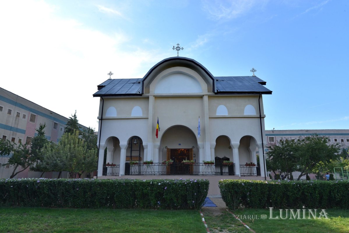 Capela Penitenciarului București-Rahova a fost sfințită 225539
