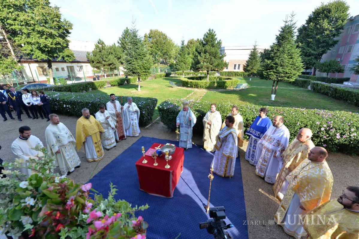 Capela Penitenciarului București-Rahova a fost sfințită 225544