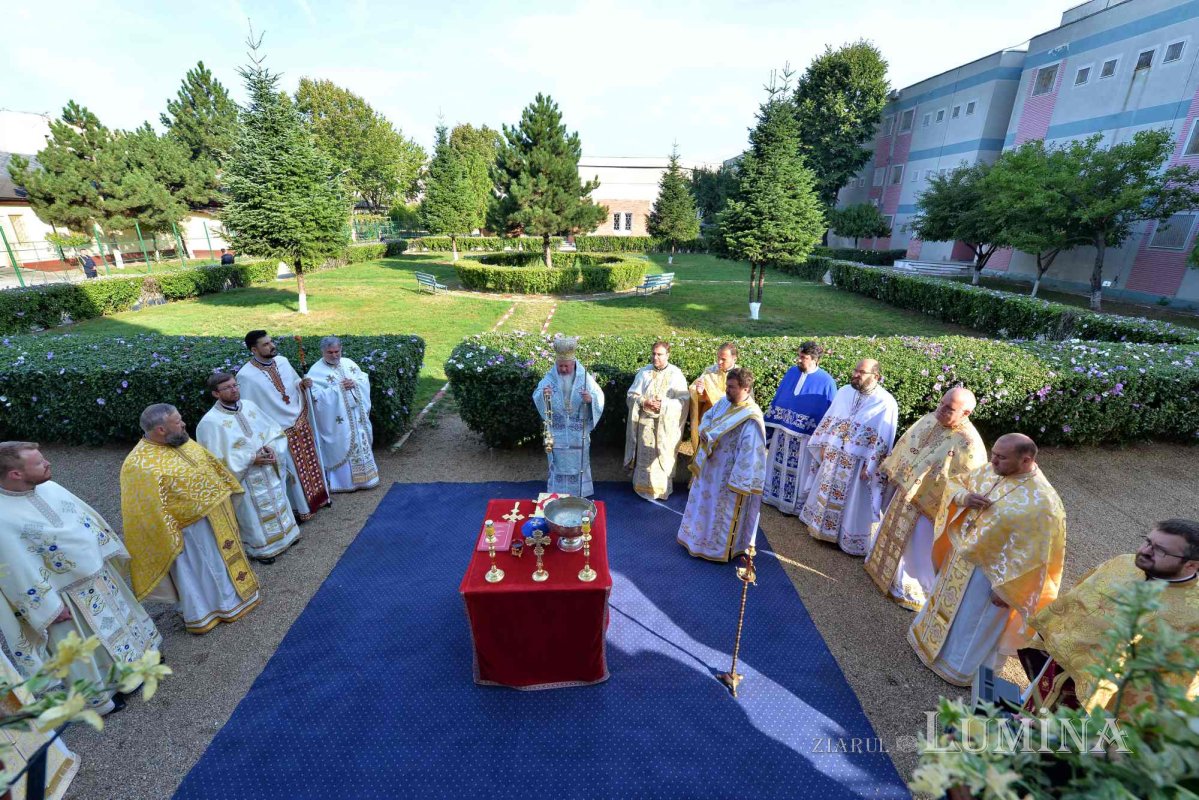 Capela Penitenciarului București-Rahova a fost sfințită 225545