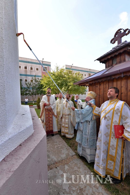 Capela Penitenciarului București-Rahova a fost sfințită 225551