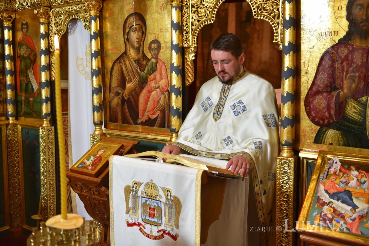 „Prin sfințenia vieții sale, Maica Domnului a devenit ocrotitoarea anului bisericesc” 225520