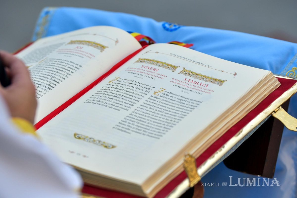 Sfinții Părinți Ioachim și Ana, cinstiți în lăcașul bucureștean închinat lor 225747