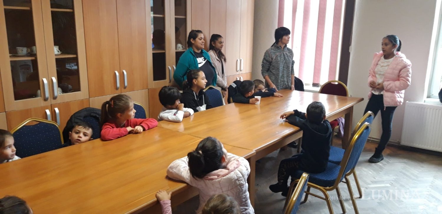 Activităţi socio‑educative în Arhiepiscopia Sibiului 225860