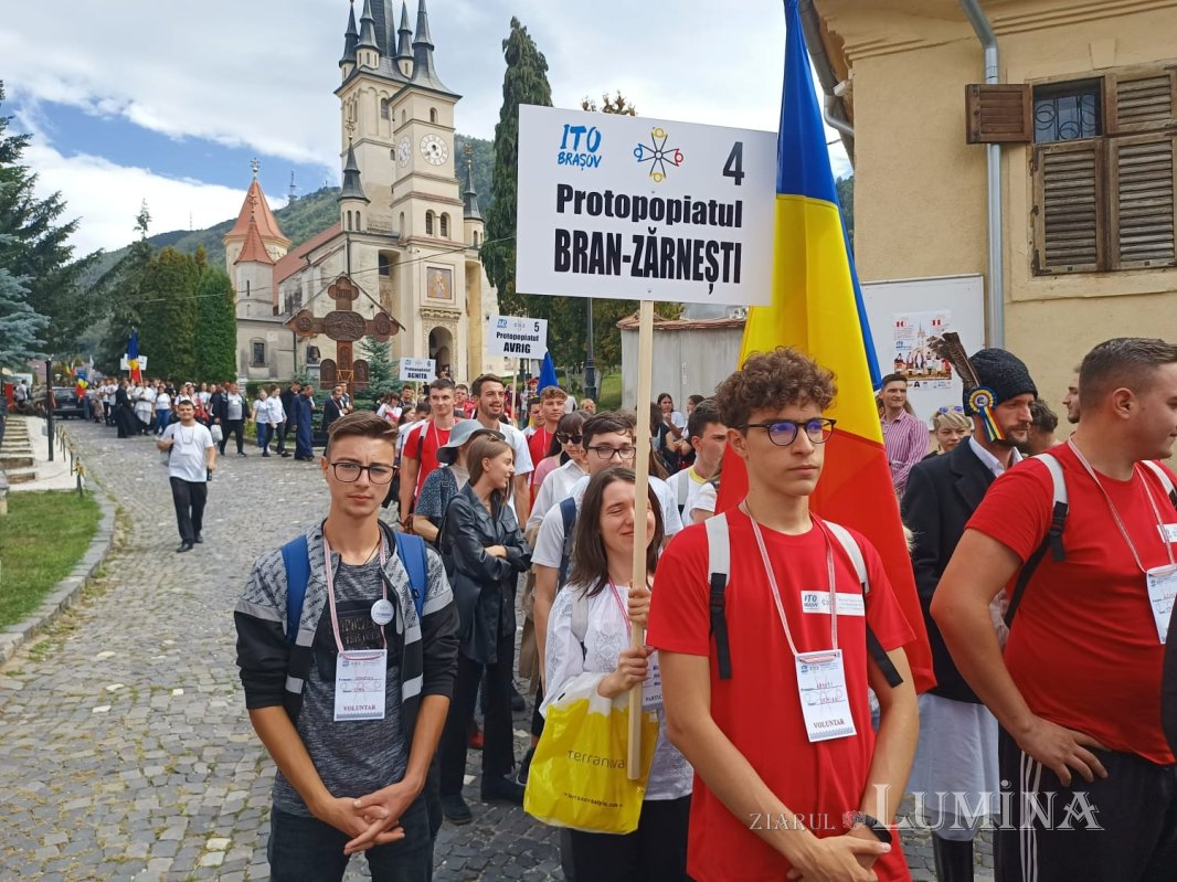 Părintele Constantin Necula a conferenţiat la ITO Braşov 225803
