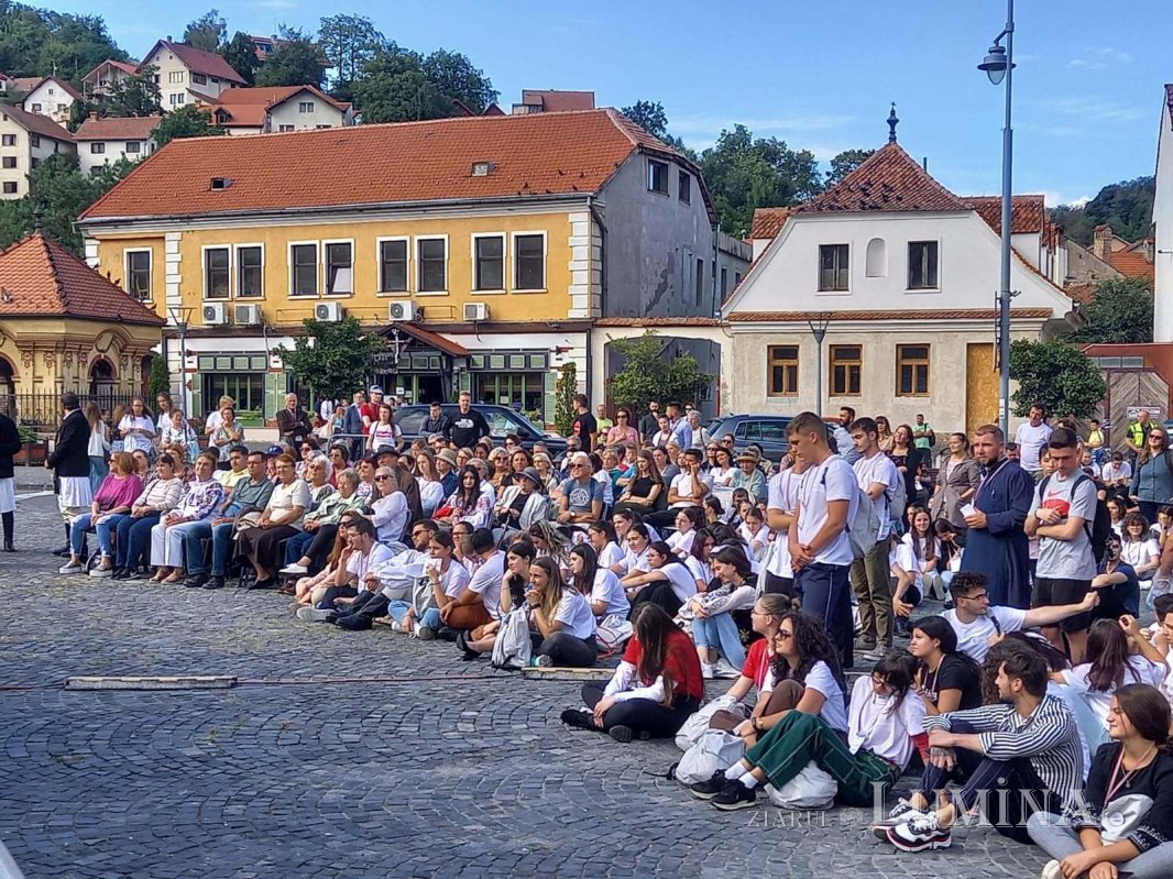 Părintele Constantin Necula a conferenţiat la ITO Braşov 225807