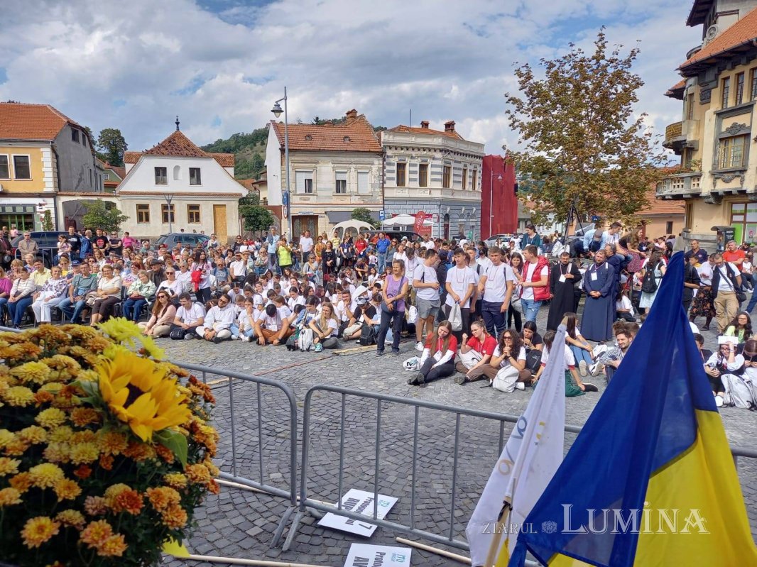 Părintele Constantin Necula a conferenţiat la ITO Braşov 225808