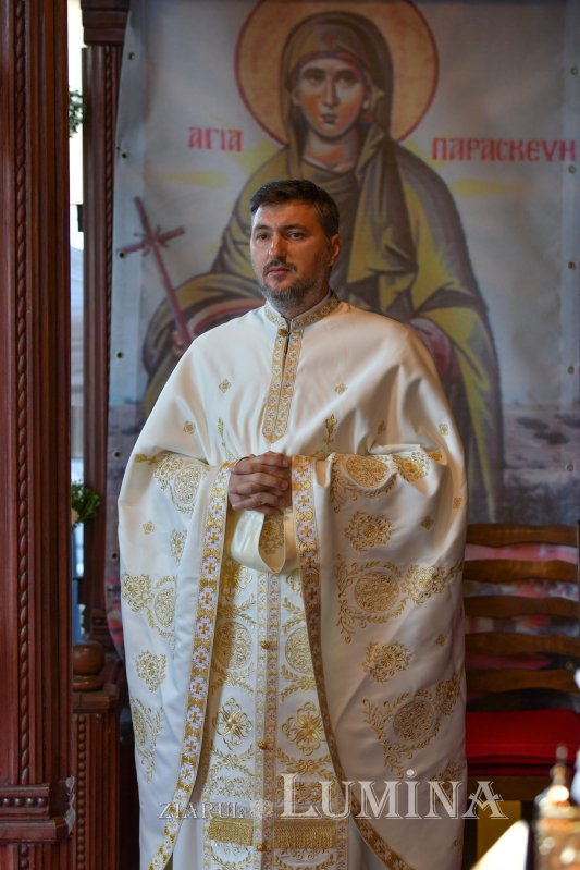 Patriarhul României a resfințit biserica istorică „Sfânta Vineri” din Ploiești 225923