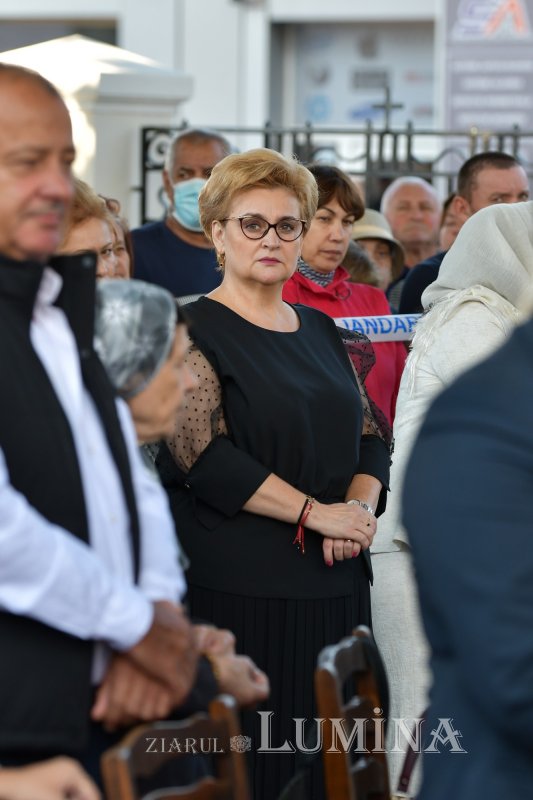 Patriarhul României a resfințit biserica istorică „Sfânta Vineri” din Ploiești 225925