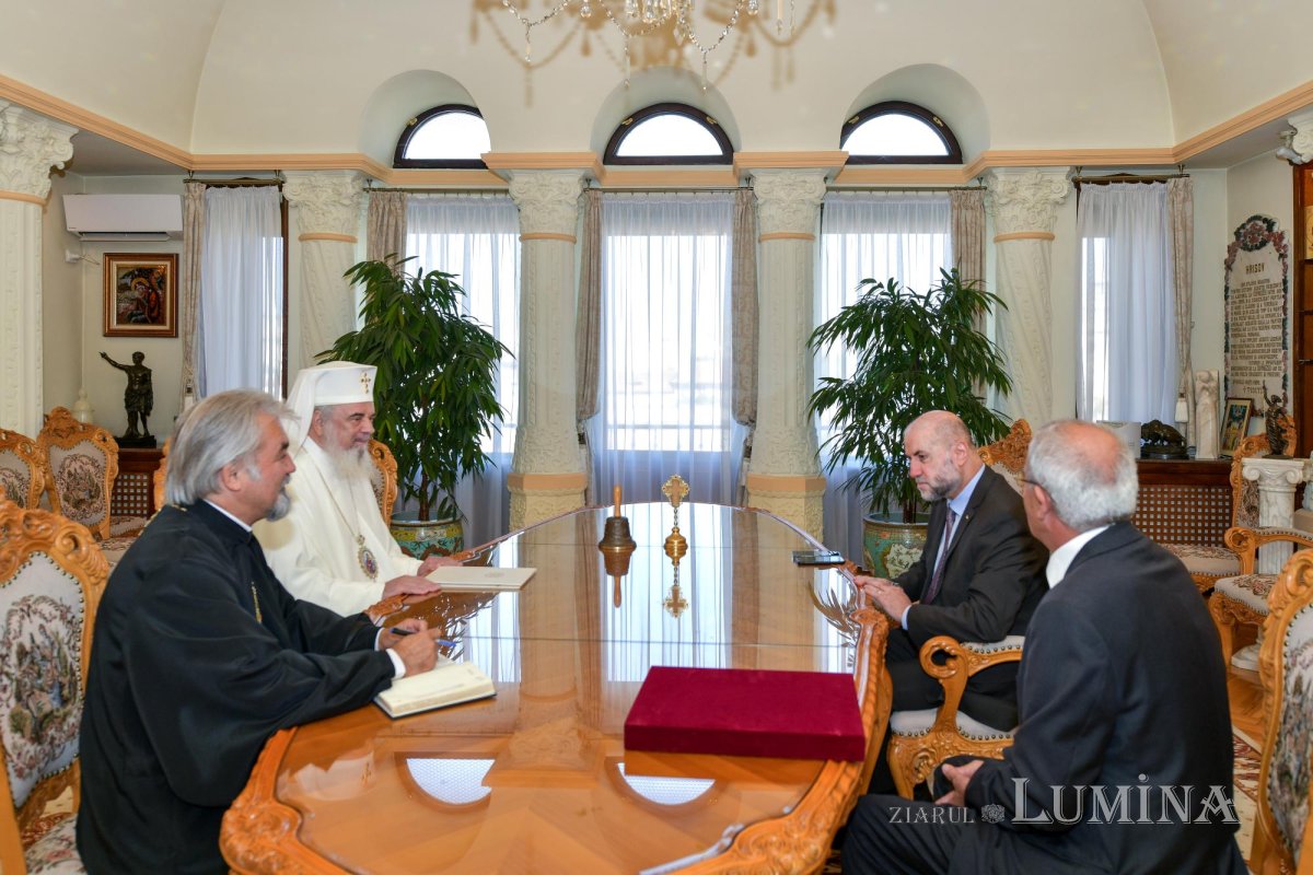 Oficial al statului Palestina în vizită la Patriarhia Română 226150