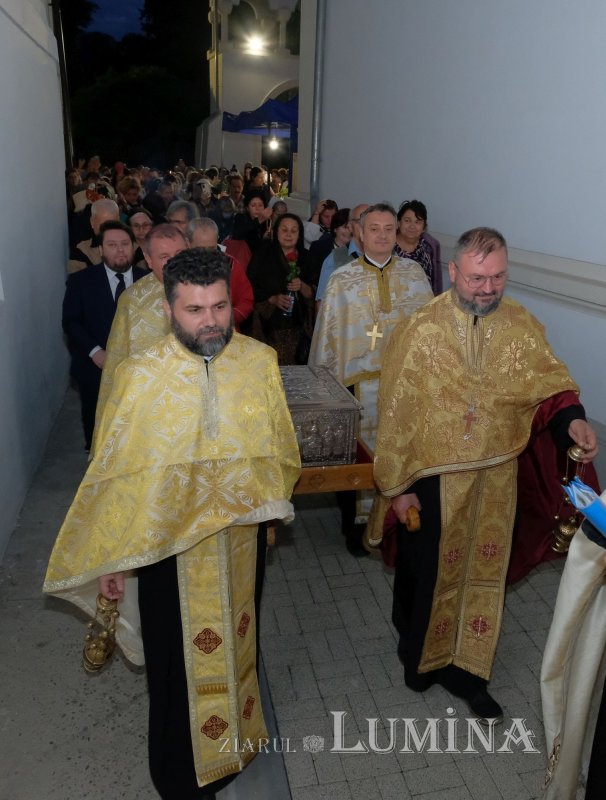 Procesiunea „Calea Sfintei Cruci, scară către Cer”, la Biserica „Sfântul Vasile cel Mare” de pe Calea Victoriei 226212