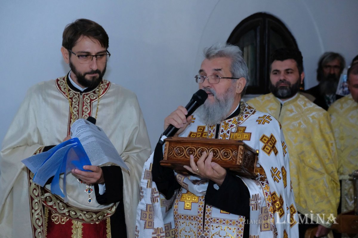 Procesiunea „Calea Sfintei Cruci, scară către Cer”, la Biserica „Sfântul Vasile cel Mare” de pe Calea Victoriei 226216