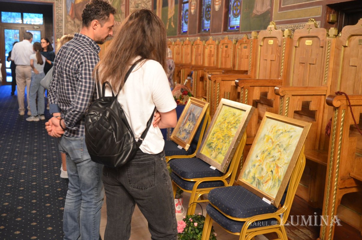 Artist plastic comemorat în Parohia Cotroceni-Răzoare din București 226599