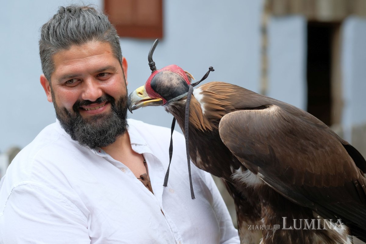 Procesiune cu moaștele Sfântului Eustație la Muzeul Național al Satului 226691