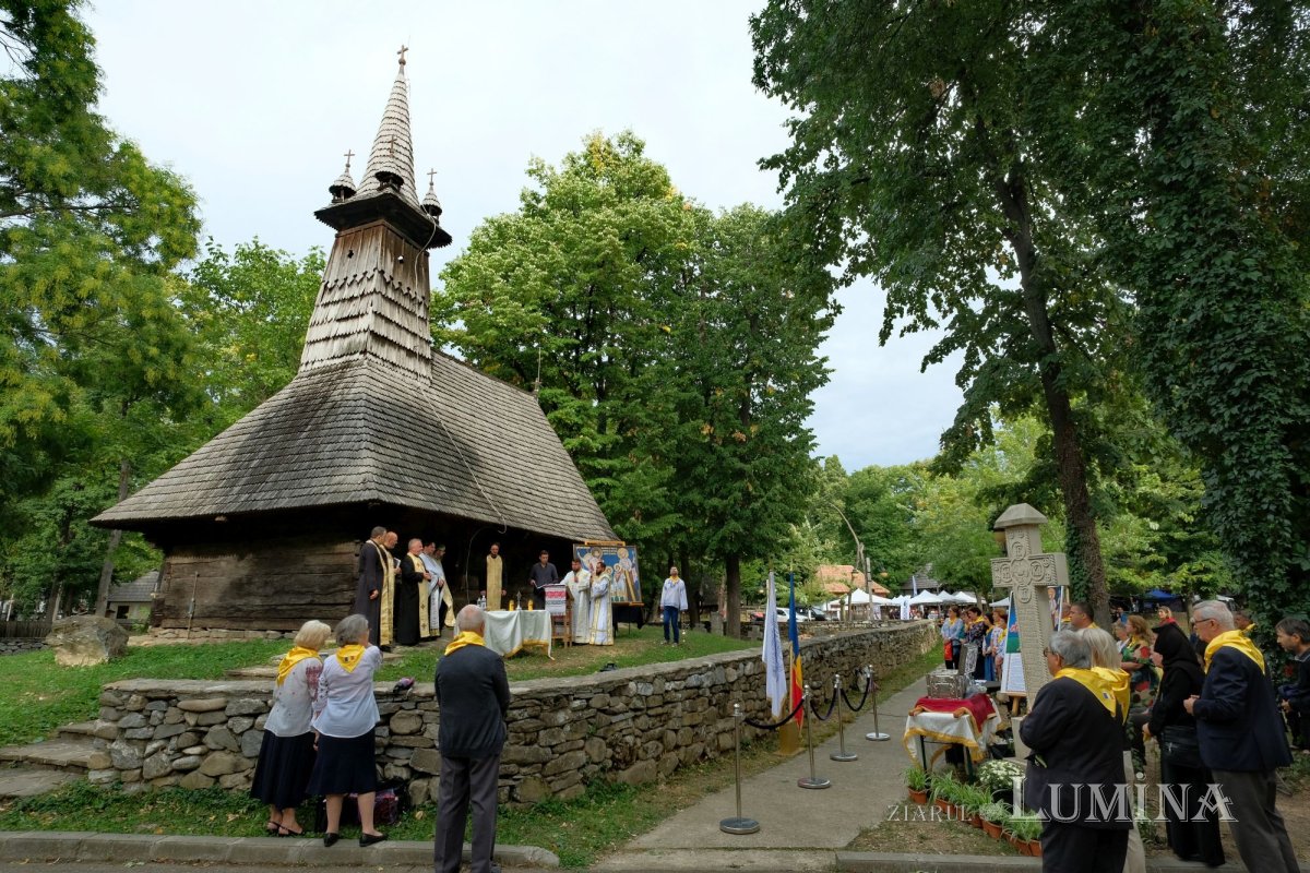 Procesiune cu moaștele Sfântului Eustație la Muzeul Național al Satului 226712