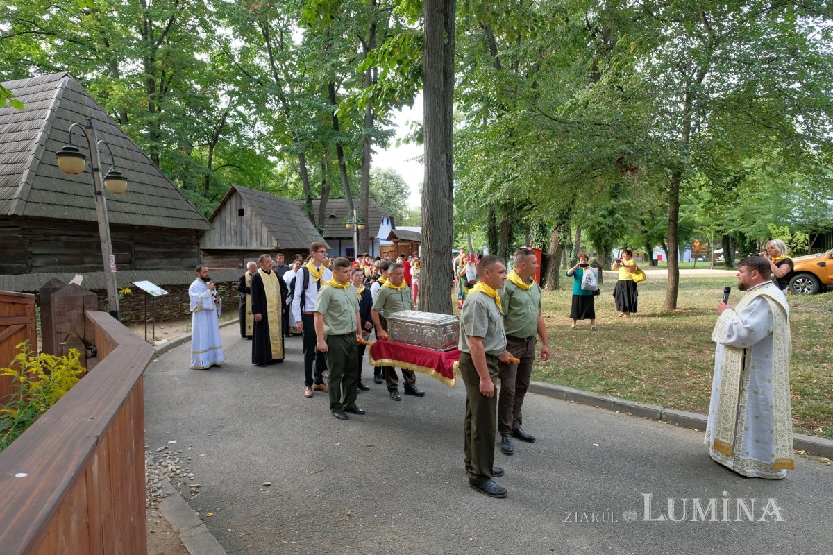 Procesiune cu moaștele Sfântului Eustație la Muzeul Național al Satului 226718