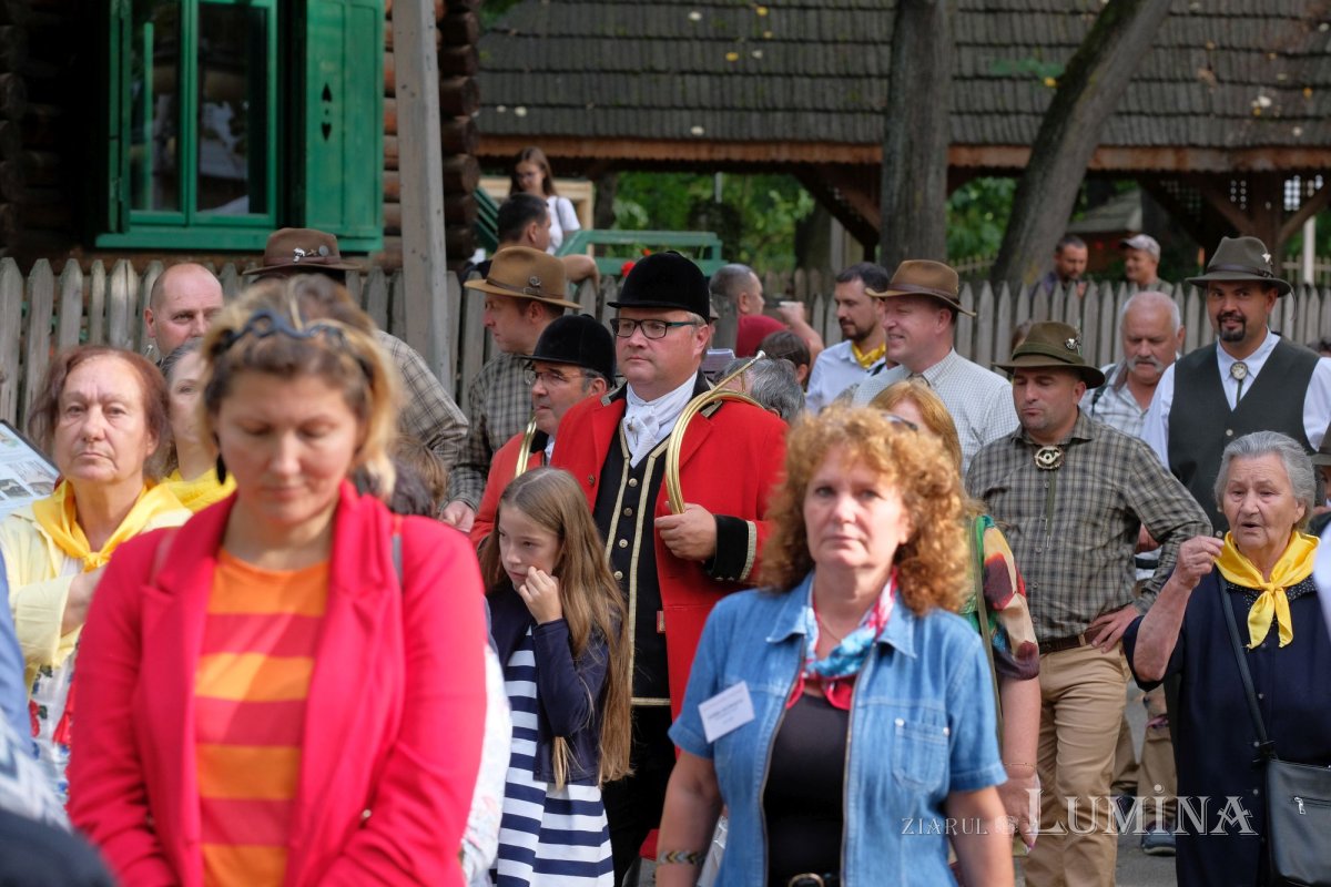 Procesiune cu moaștele Sfântului Eustație la Muzeul Național al Satului 226727
