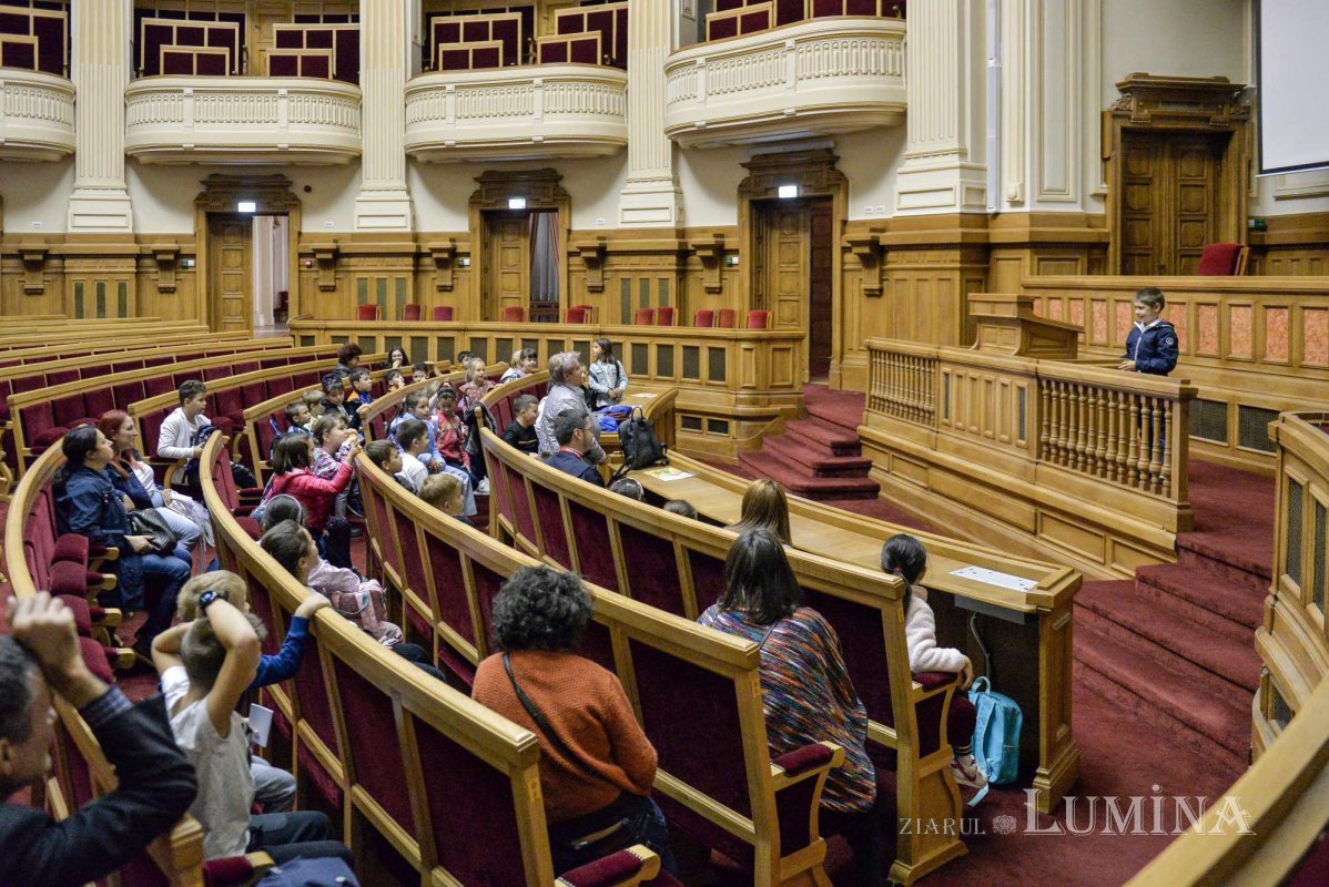 Vizită tematică despre „drumul cărții” pe Colina Patriarhiei 227263