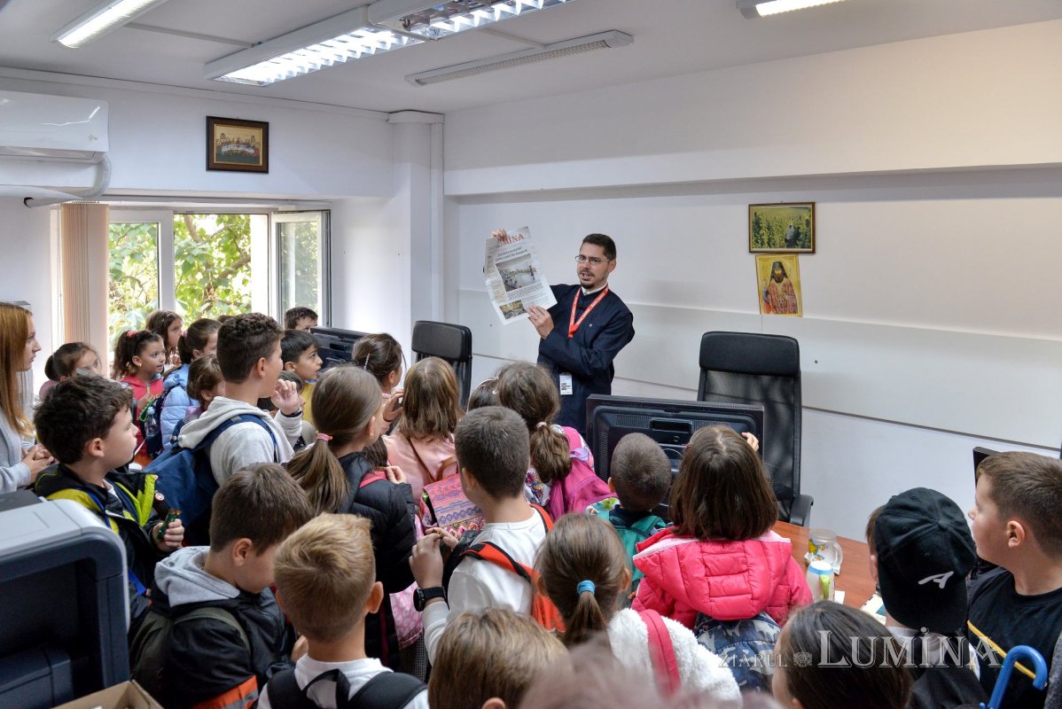 Vizită tematică despre „drumul cărții” pe Colina Patriarhiei 227270