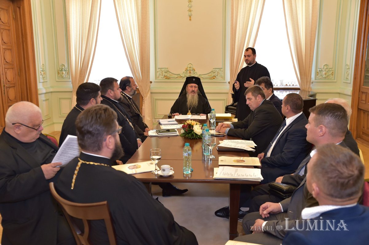 A fost constituită noua Adunare Națională Bisericească 227938